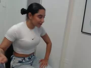 daniela_evans from Chaturbate is Freechat