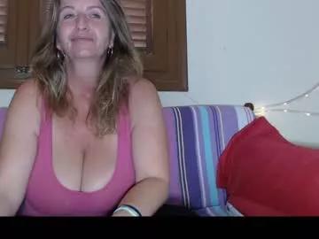 jennadeluxe from Chaturbate is Freechat