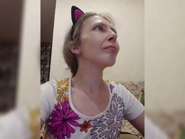 -queen-margo-'s avatar