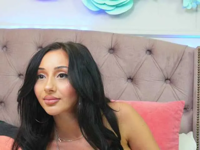 JenniferLovve's avatar