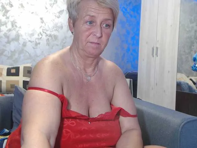 LovePinkLilli's avatar