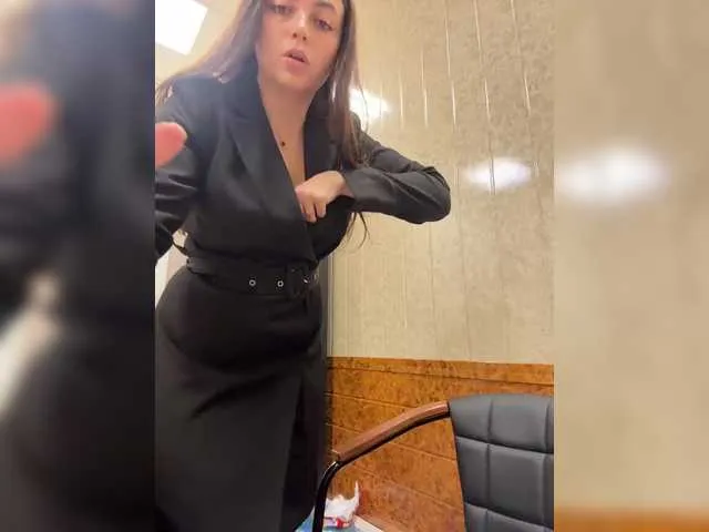 NikkySecrets's avatar