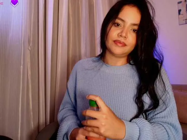 NinaMichelle's avatar