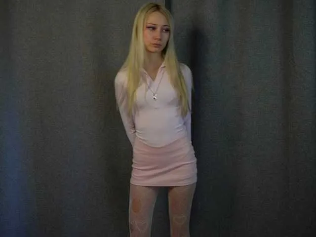 RosyCheeks1's avatar