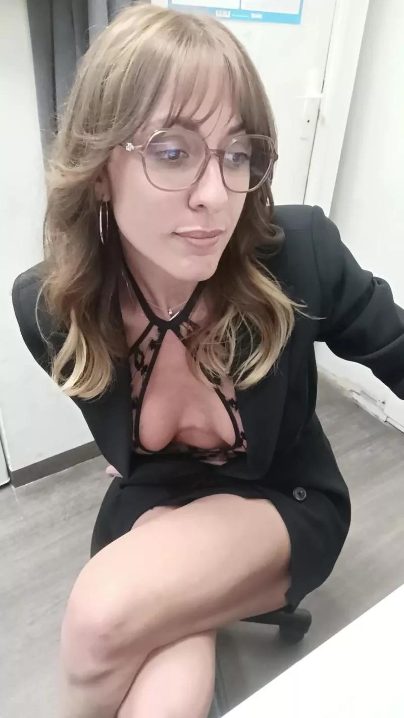 Photos of EmmaLoren from Cam4 is Freechat