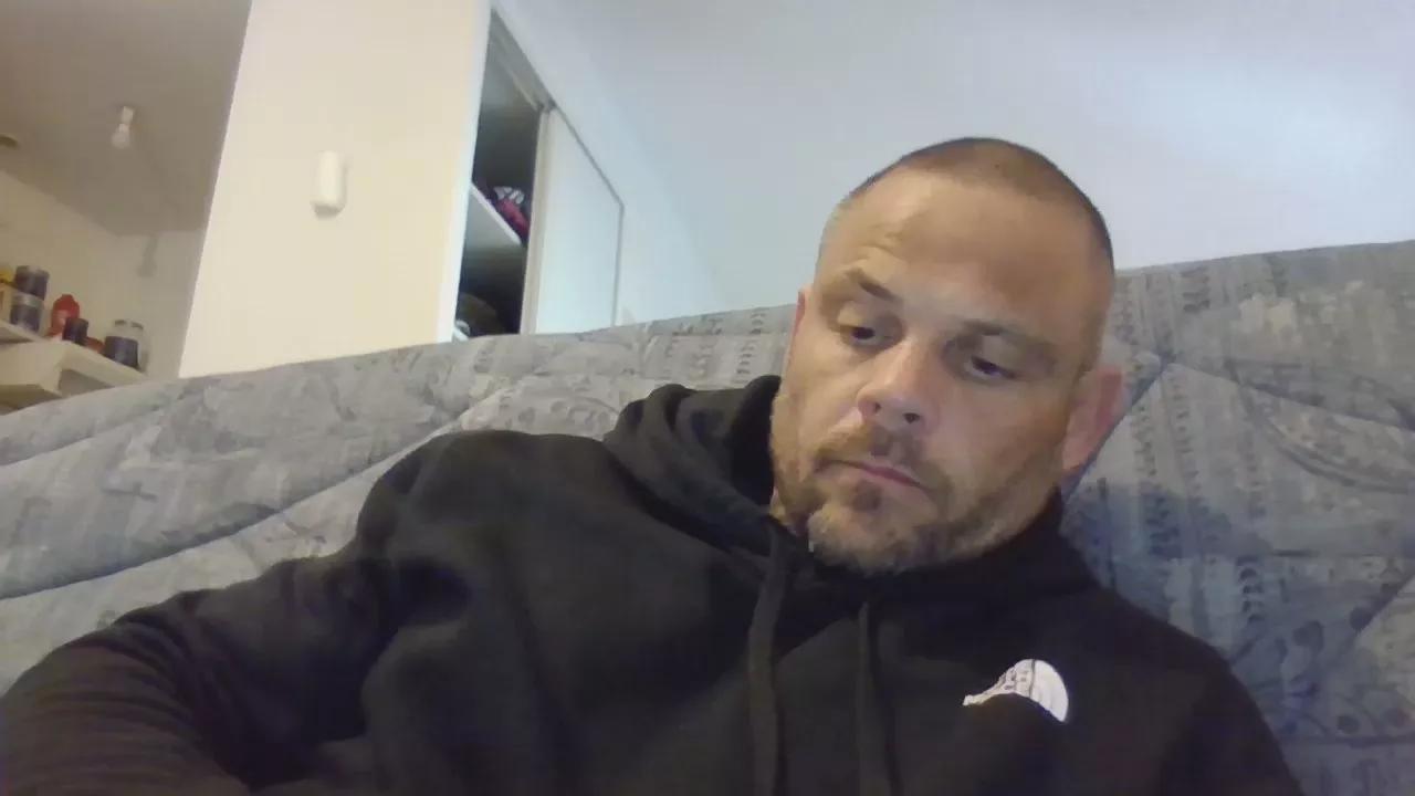 Photos of Towerbridge222 from Cam4 is Freechat
