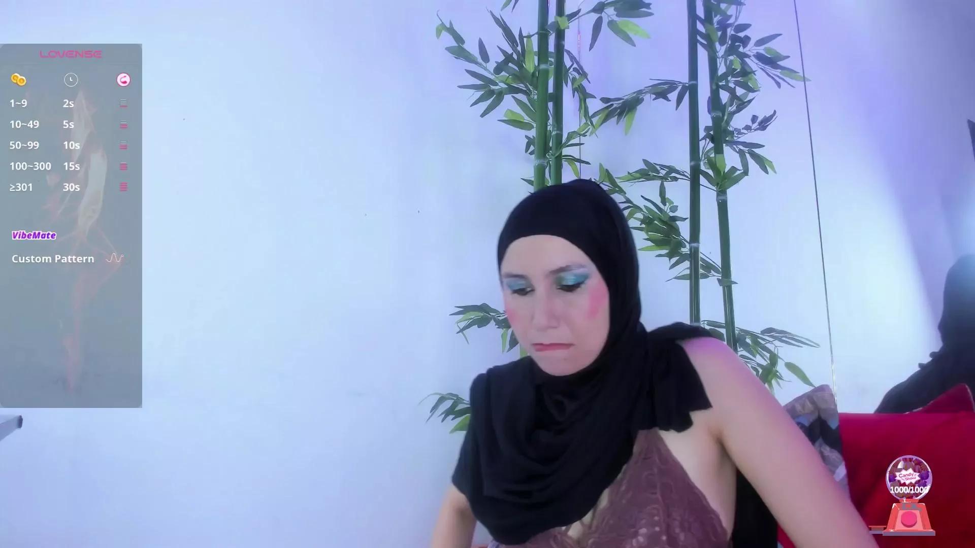 Photos of Zareen_ from Cam4 is Freechat