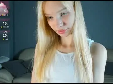 18kira18 — Hi everyone my name is #shy Kira #teen #new #18 #anal // GOAL Every 100 tokens gets one finger in the pussy. If it's an extra 200, one finger in the anus.)) [359 tokens remaining]