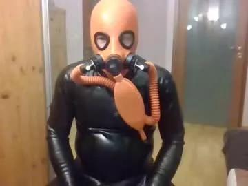 1latruber webcams show profile image 