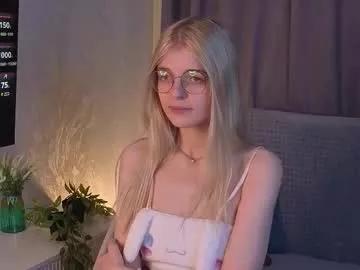 _luckybet_ from Chaturbate is Freechat