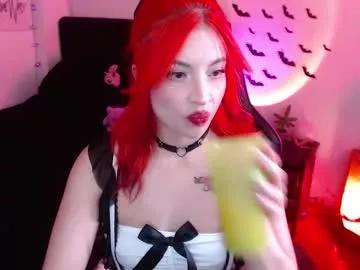 Try our girls live displays and explore the company of endless strippers, with beautiful physiques, vibrating toys and more.
