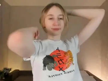 _marvelous_time_ — GoaL:Suck your sweet finger  I Am Gia and I wanna reach 300 #18 #smalltits #teen #squirt #blonde [45 tokens remaining]