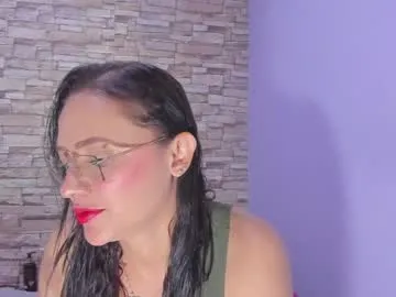 _nicollee — GOAL: squirt  Come play with the queen of squirt #feet #squirt #anal #lovense #bigass #