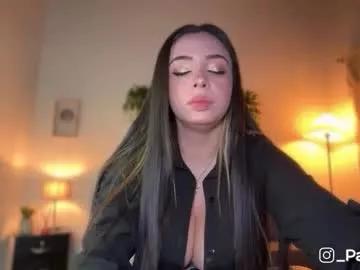 Try our girls live displays and explore the company of endless strippers, with beautiful physiques, vibrating toys and more.