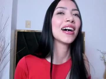 Try our girls live displays and explore the company of endless strippers, with beautiful physiques, vibrating toys and more.