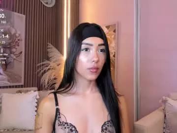Try our girls live displays and explore the company of endless strippers, with beautiful physiques, vibrating toys and more.