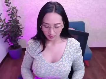 adelineee4u from Chaturbate is Freechat