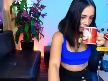 Try our girls live displays and explore the company of endless strippers, with beautiful physiques, vibrating toys and more.
