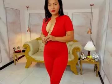 Try our girls live displays and explore the company of endless strippers, with beautiful physiques, vibrating toys and more.