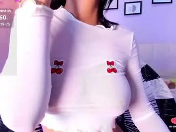 Try our girls live displays and explore the company of endless strippers, with beautiful physiques, vibrating toys and more.