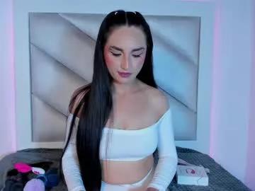 Try our girls live displays and explore the company of endless strippers, with beautiful physiques, vibrating toys and more.