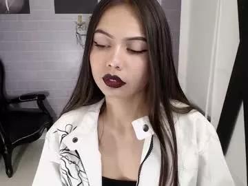 Try our girls live displays and explore the company of endless strippers, with beautiful physiques, vibrating toys and more.