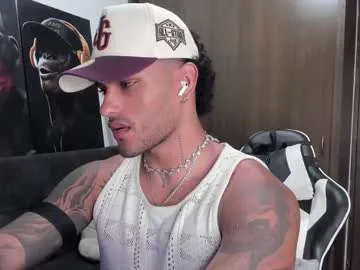 alessandro_vanni — CUMSHOW [2222 tokens remaining]