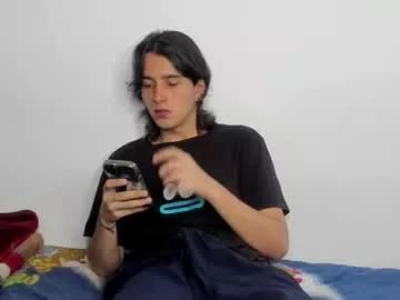 alex_connorr from Chaturbate is Freechat