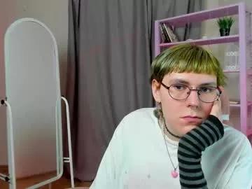 alex_cutes from Chaturbate is Freechat