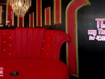 Try our girls live displays and explore the company of endless strippers, with beautiful physiques, vibrating toys and more.