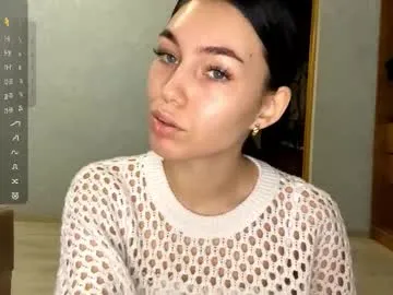 alexisschiess — Goal:  Stroking my princess and making me wet  #shy #new #bigass  #18 #young [0 tokens remaining]