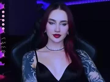 Try our girls live displays and explore the company of endless strippers, with beautiful physiques, vibrating toys and more.