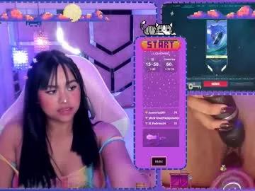 Try our girls live displays and explore the company of endless strippers, with beautiful physiques, vibrating toys and more.