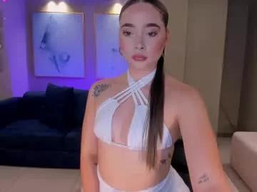 Try our girls live displays and explore the company of endless strippers, with beautiful physiques, vibrating toys and more.