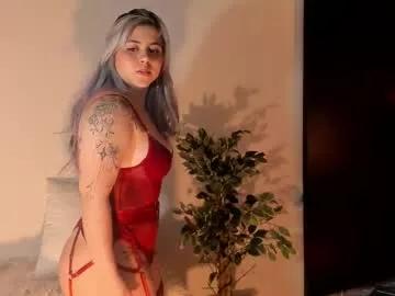 Try our girls live displays and explore the company of endless strippers, with beautiful physiques, vibrating toys and more.