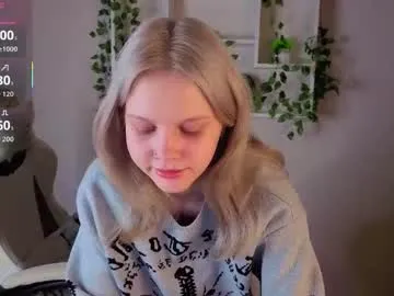 allice_cox — Goal reached!  Thanks to all tippers! #new #skinny #blonde #lovense #smalltits