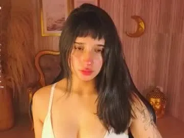 allyssa_bellini_s from Chaturbate