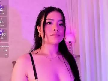 Try our girls live displays and explore the company of endless strippers, with beautiful physiques, vibrating toys and more.