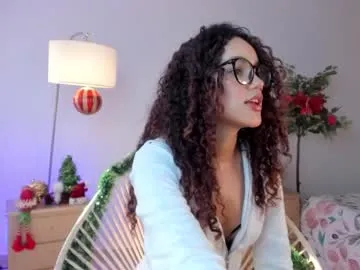 amy_sweetheat__ — Camel toe [68 tokens left] pretty day, my PVT is open! #new #skinny #latina #teen #heels