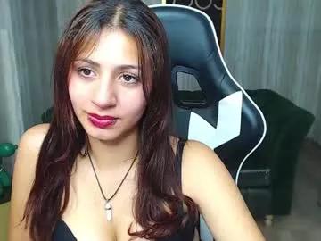 Try our girls live displays and explore the company of endless strippers, with beautiful physiques, vibrating toys and more.