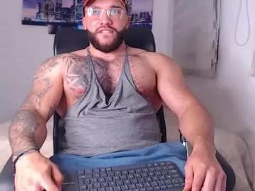 Try our girls live displays and explore the company of endless strippers, with beautiful physiques, vibrating toys and more.