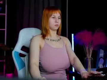 Try our girls live displays and explore the company of endless strippers, with beautiful physiques, vibrating toys and more.