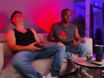 Try our girls live displays and explore the company of endless strippers, with beautiful physiques, vibrating toys and more.