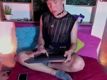 Avatar of angeldust_19