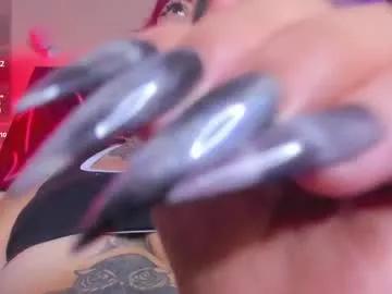Try our girls live displays and explore the company of endless strippers, with beautiful physiques, vibrating toys and more.