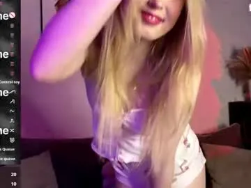 angelkissmee — Welcome to my room! - Goal: tease with top [7 tokens left] #18 #shy #bigass #teen #blonde