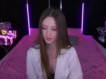 Try our girls live displays and explore the company of endless strippers, with beautiful physiques, vibrating toys and more.