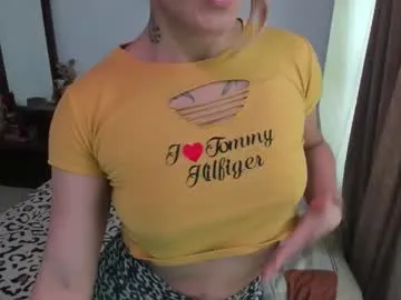 angellys_fit — I'd love to fuck, get naked and run for you, do you dare?  . #muscle #bigclit #squirt #erotic #bigpussylips #small tits # pvt activo # latina # [995 tokens remaining]