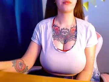 Try our girls live displays and explore the company of endless strippers, with beautiful physiques, vibrating toys and more.