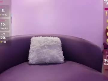 Try our girls live displays and explore the company of endless strippers, with beautiful physiques, vibrating toys and more.